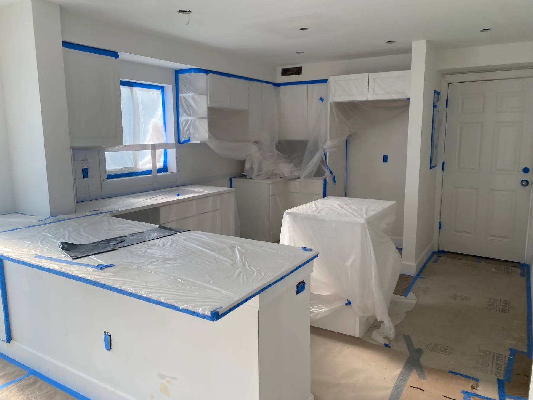Kitchen adjacency and pantry planning